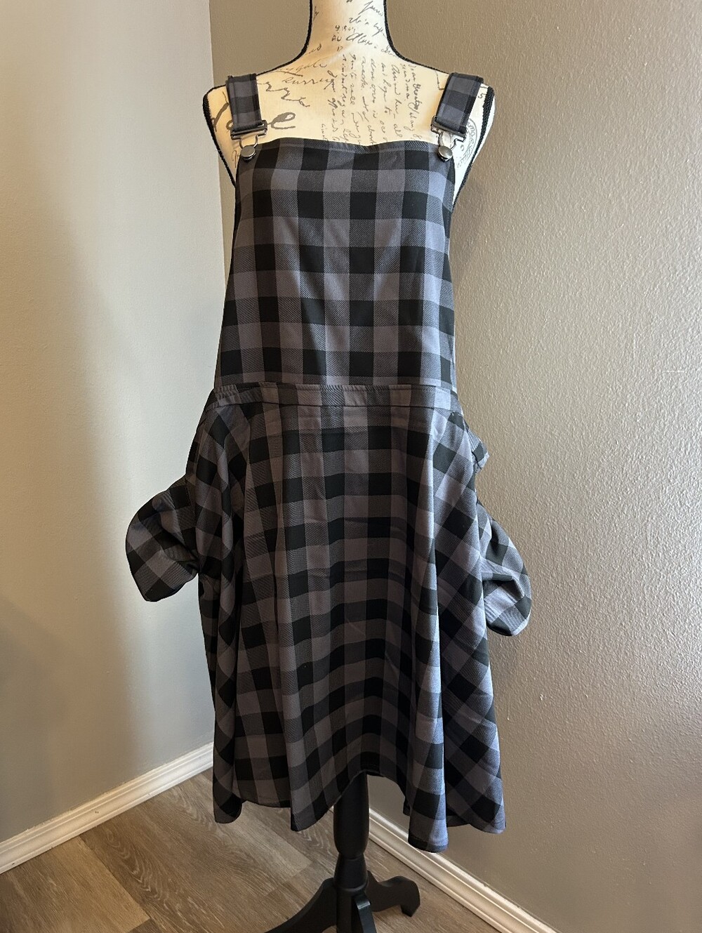 NWT Hot Topic (Plus) 3X Plaid Skirtall - Picture 3 of 4